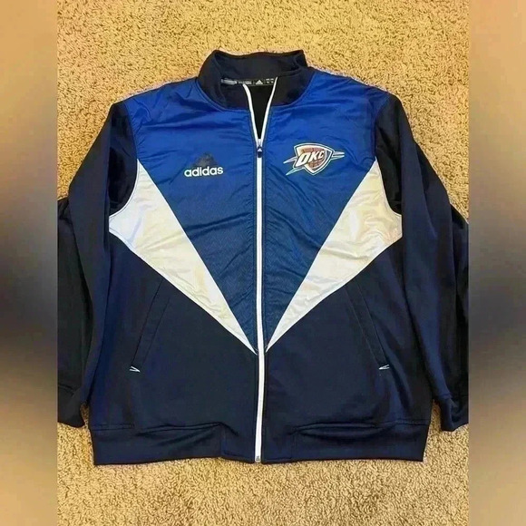 Mens OKC Adidas Jacket Size XL - Picture 1 of 4